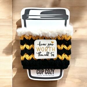 Drink Sleeve Coffee Tea with Know Your Worth theme